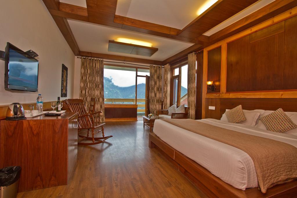 Vivaan The Sunrise Resort Manāli Екстериор снимка