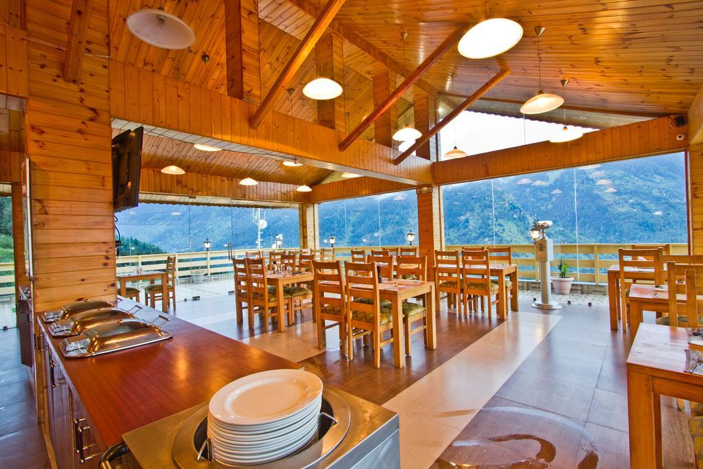 Vivaan The Sunrise Resort Manāli Екстериор снимка